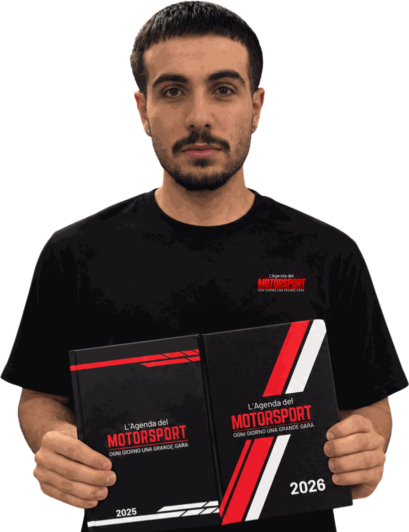 Kevin Salerno con L'Agenda del Motorsport 2025 e 2026